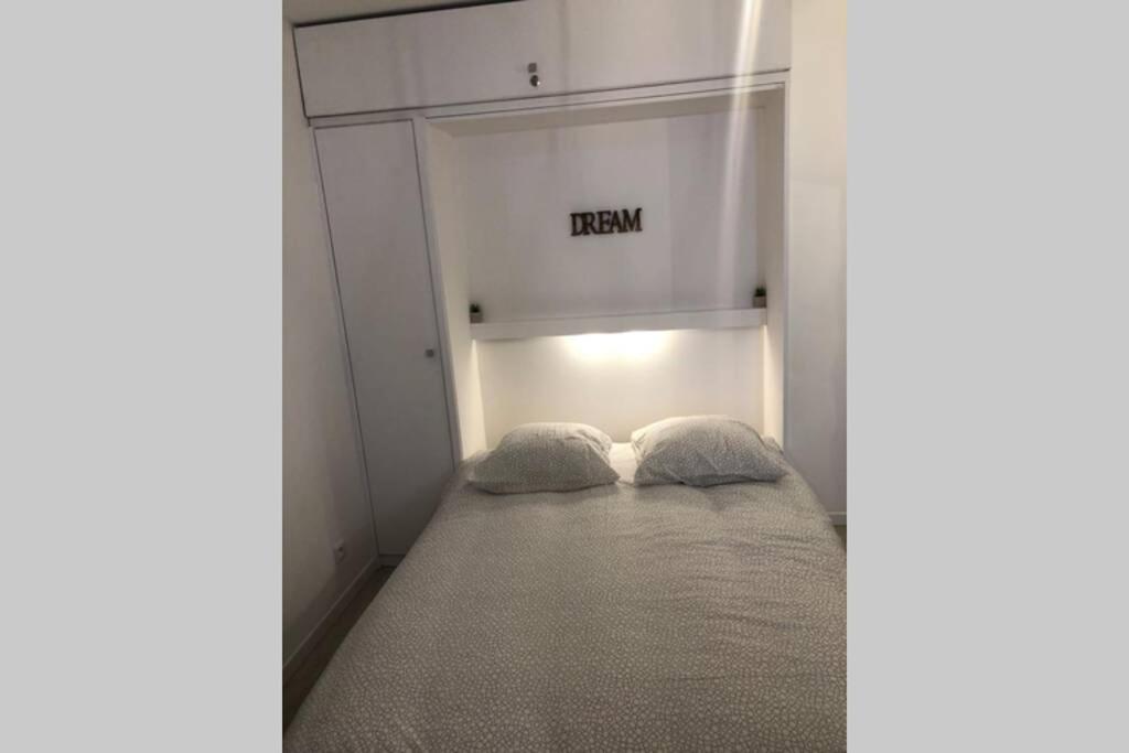 Grand Studio Cabine 30 M² Centre Ville, Refait A Neuf Pour Vous ! Climatise La Grande Motte Exterior photo